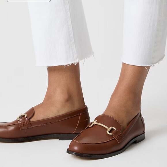 NWT: J. Crew Petite Flare Crop Jean in Signature Stretch - White - Picture 2 of 7